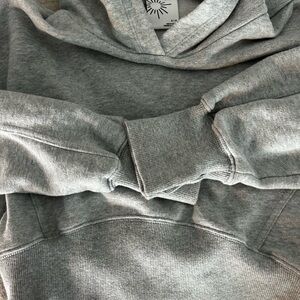 OFFLINE BY AERIE CROPPED HODDIE WOMAN’s SMALL